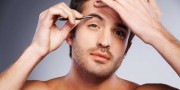 depilación de cejas masculina